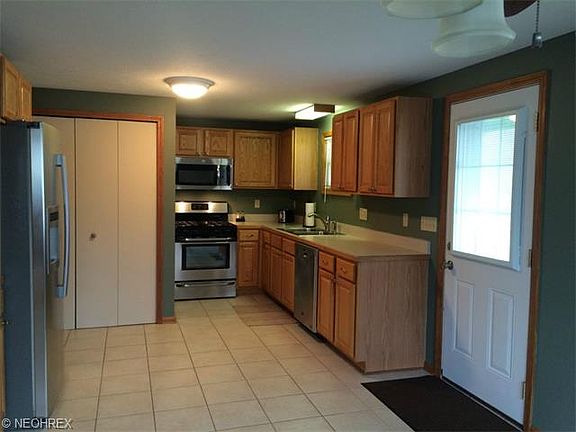3rd image of 9450 Steffner Dr
