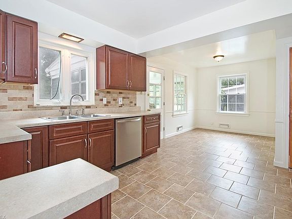 5th image of 3344 Monticello Blvd