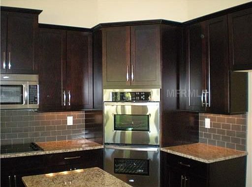 3rd image of 32225 Summerglade Dr