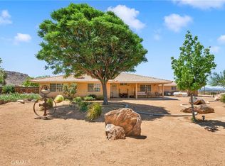24045 Yucca Loma Rd, Apple Valley, CA 92307