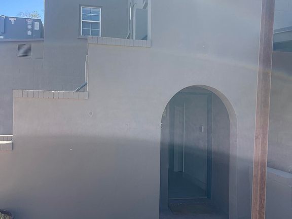 2nd image of 1415 N Ochoa St #A