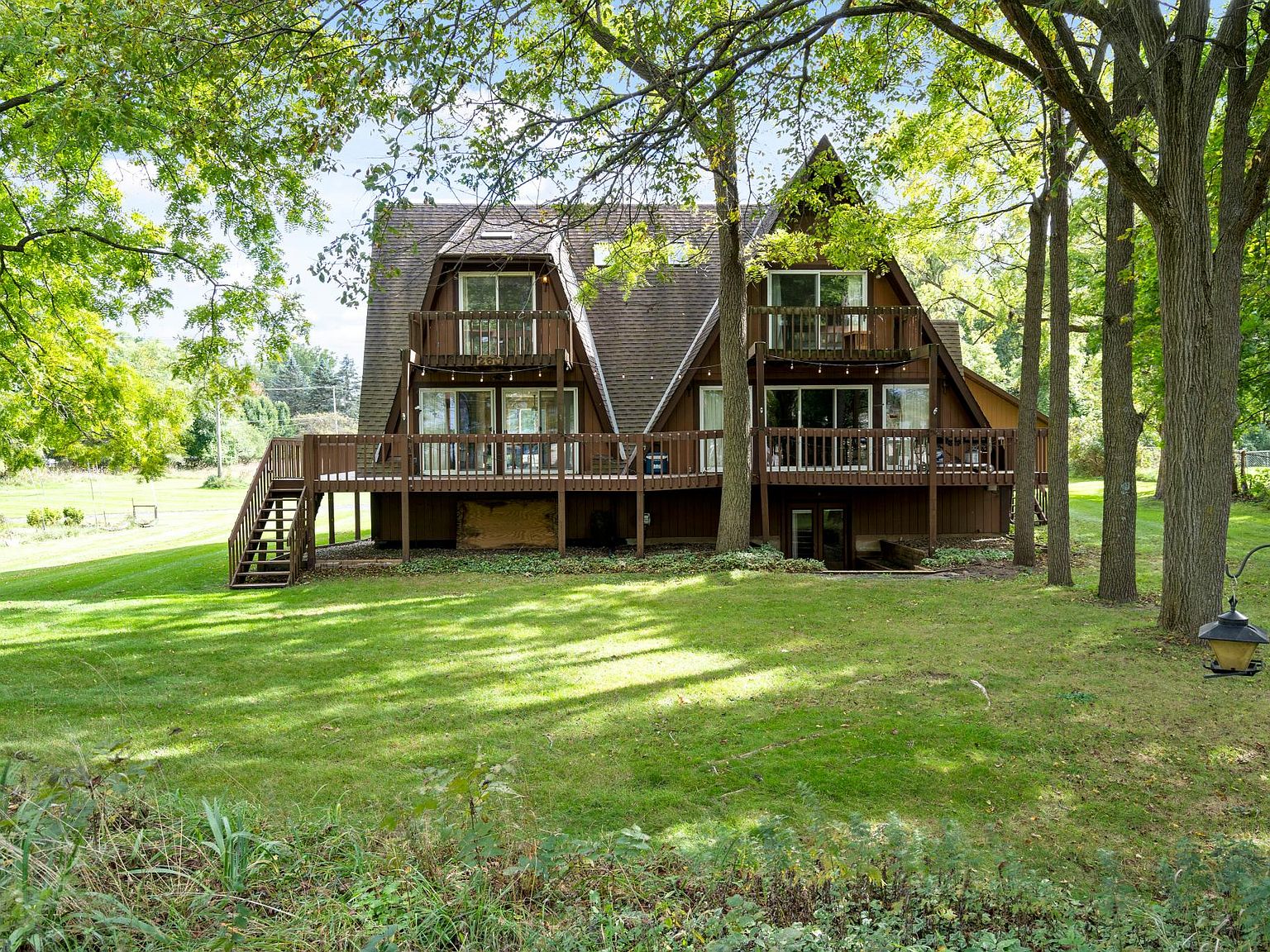 260 E Shore Dr, Whitmore Lake, MI 48189 | Zillow