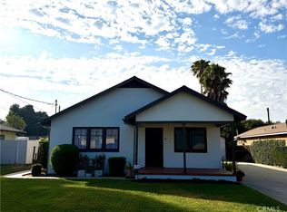 1572 Hillcrest Ave, Riverside, CA 92501