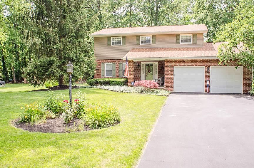1st image of 10585 Marie Ln