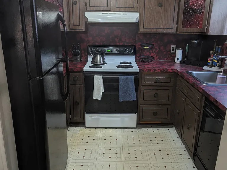 248 N Suffolk Ave #1 — Photo 5