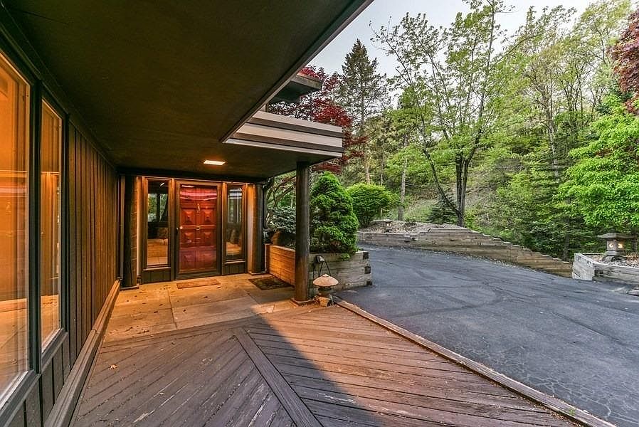 3 Summitt Dr, Dune Acres, IN 46304 Zillow