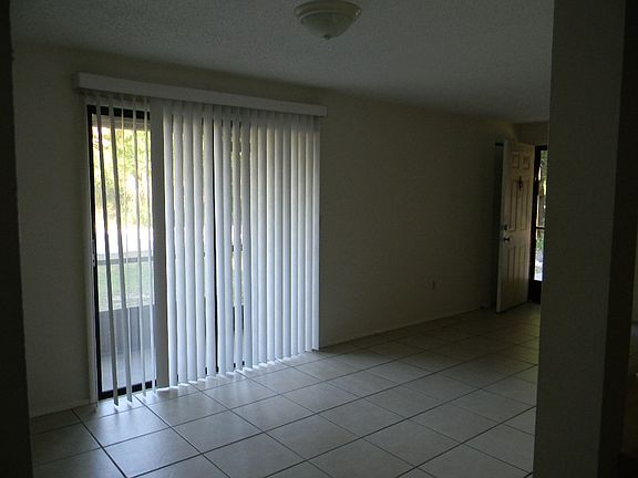 5th image of 4022 Beaver Ln #600B