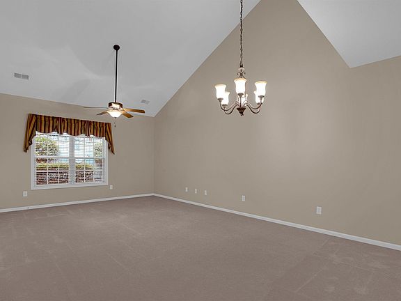 5th image of 116 Hammonds Hill Dr