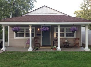 251 Courtland Blvd, Eastlake, OH