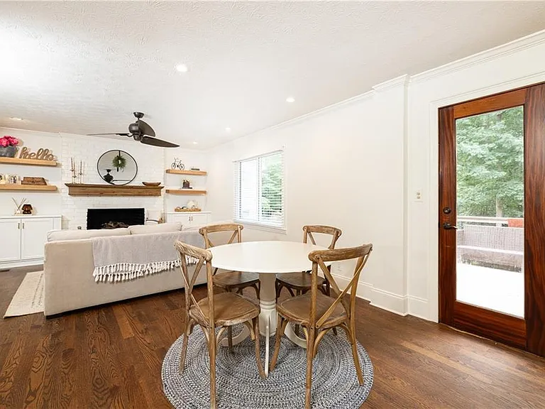 2431 Prince Howard Trl — Photo 10