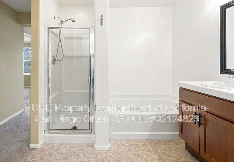 2709 Persimmon Ct — Photo 14