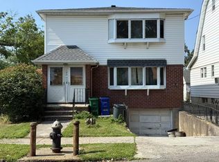 18803 42nd Ave #2F, Flushing, NY 11358