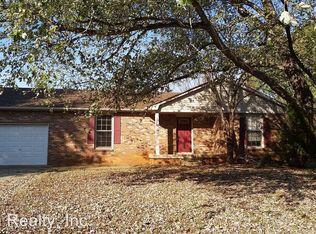 3328 Carrie Dr, Clarksville, TN 37042