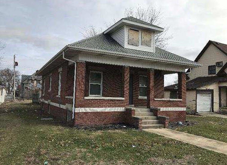 1st image of 5 Fairweight Ave