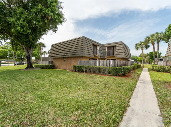 3704 37th Way, West Palm Beach, FL 33407