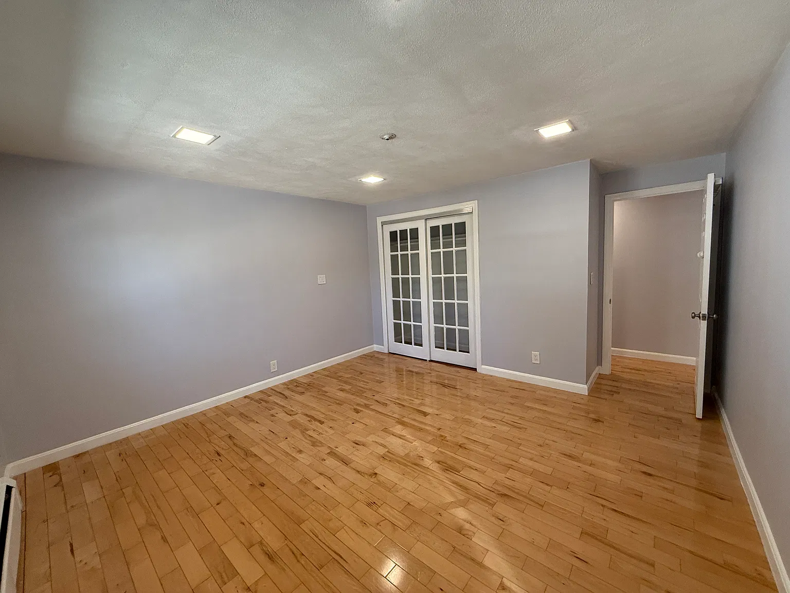1 bed, 634 sqft, $1,950 — Photo 3