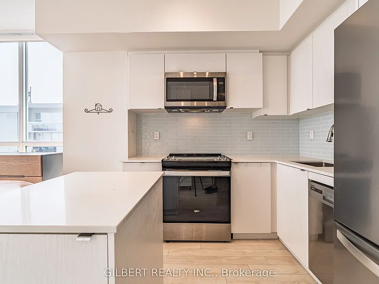 1461 Lawrence Ave W #1810 — Photo 6