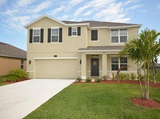 346 Lexington Ct SW, Vero Beach, FL 32962