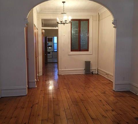 2nd image of 505 Henry St #2