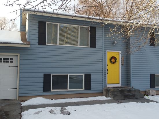 3280 E Circle South Dr, Ammon, ID 83406