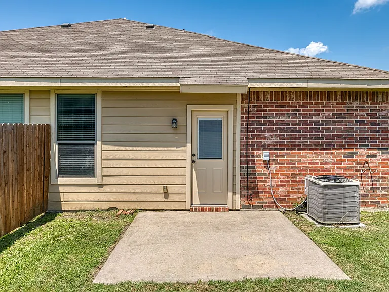 332 Schirra Ct — Photo 27