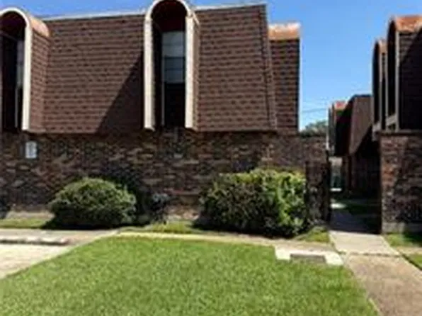 2925 Kingman St APT C, Metairie, LA 70006