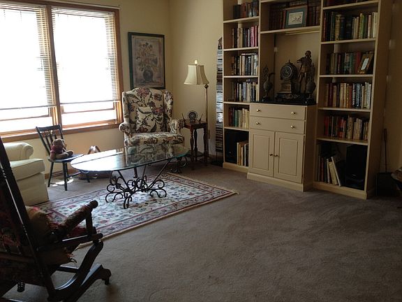 Brigh and Cheery Living Room