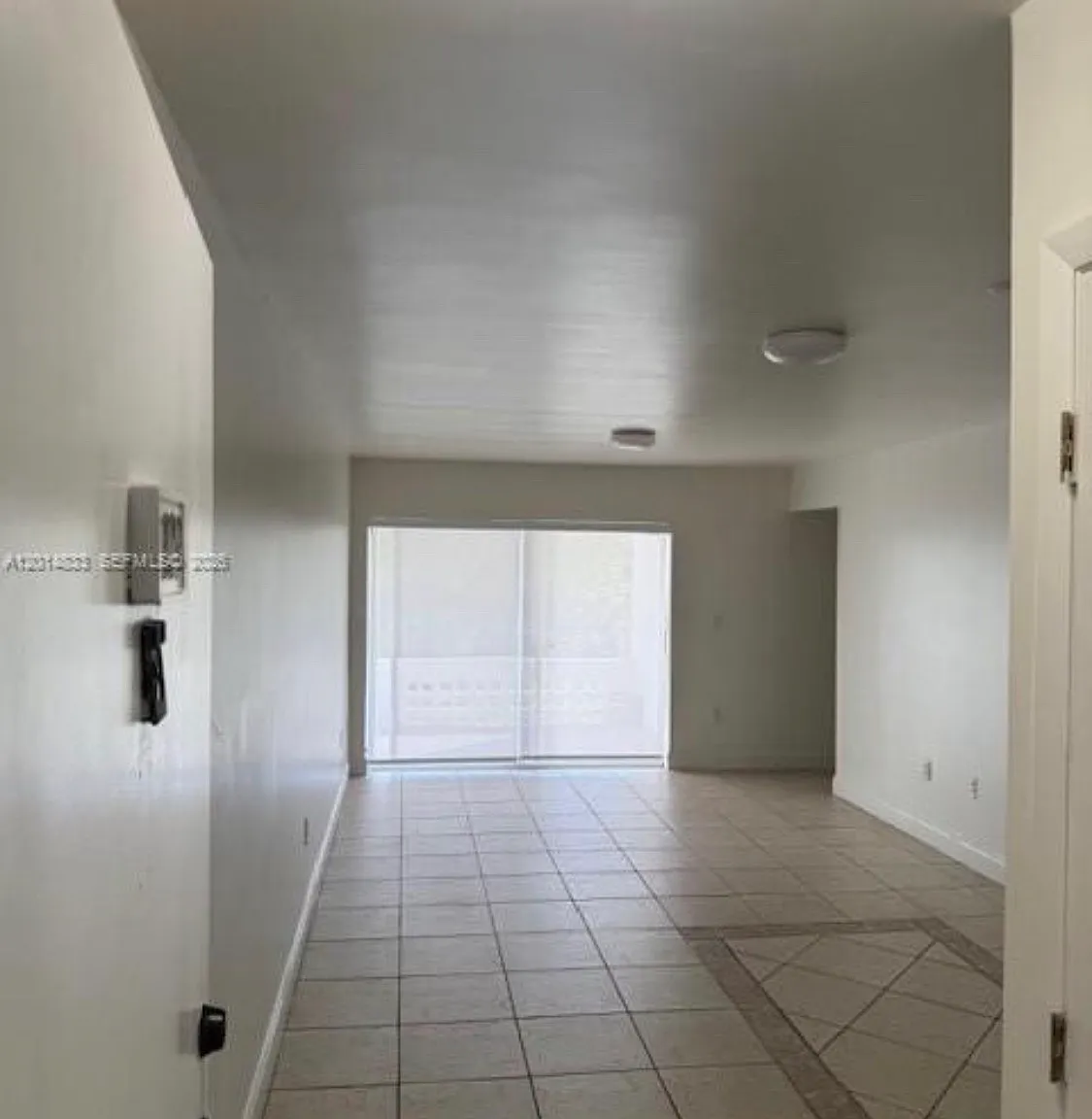 2 bed, 1126 sqft, $2,350 — Photo 4