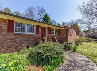 3012 Marlborough Rd, Burlington, NC 27215