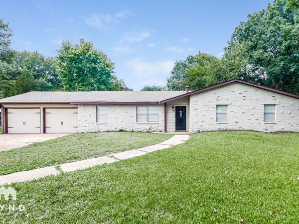 2110 Vicki Dr