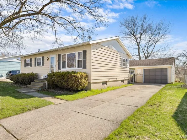 63 Frederick Rd, Tonawanda, NY 14150