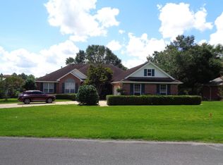 436 Hidden Lakes Trl, Defuniak Springs, FL 32433