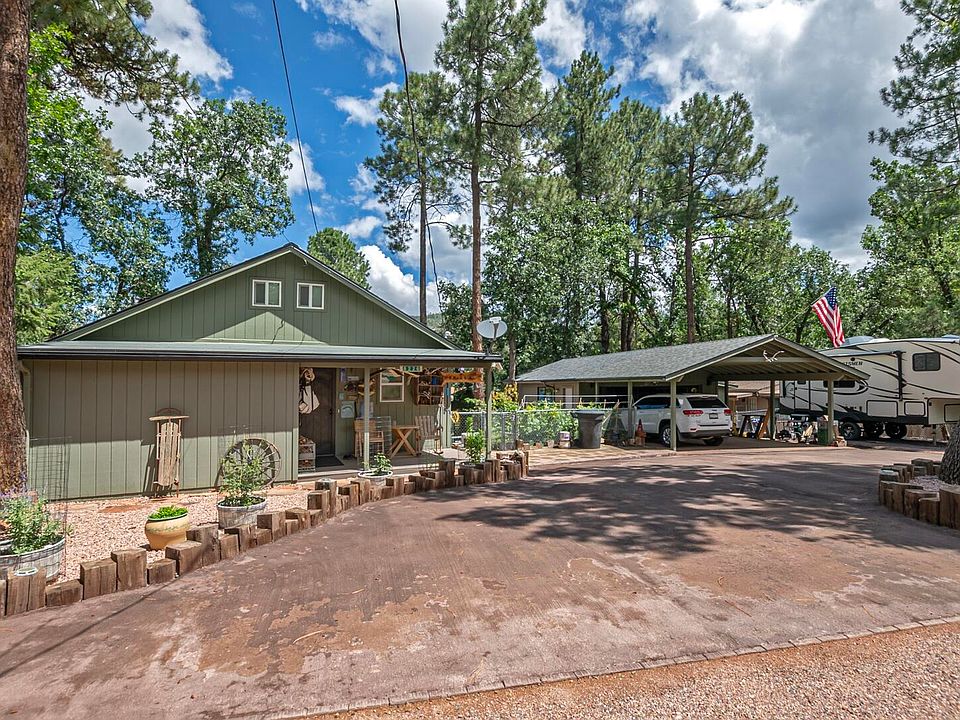 1st image of 8226 W Bonnie Brae Dr