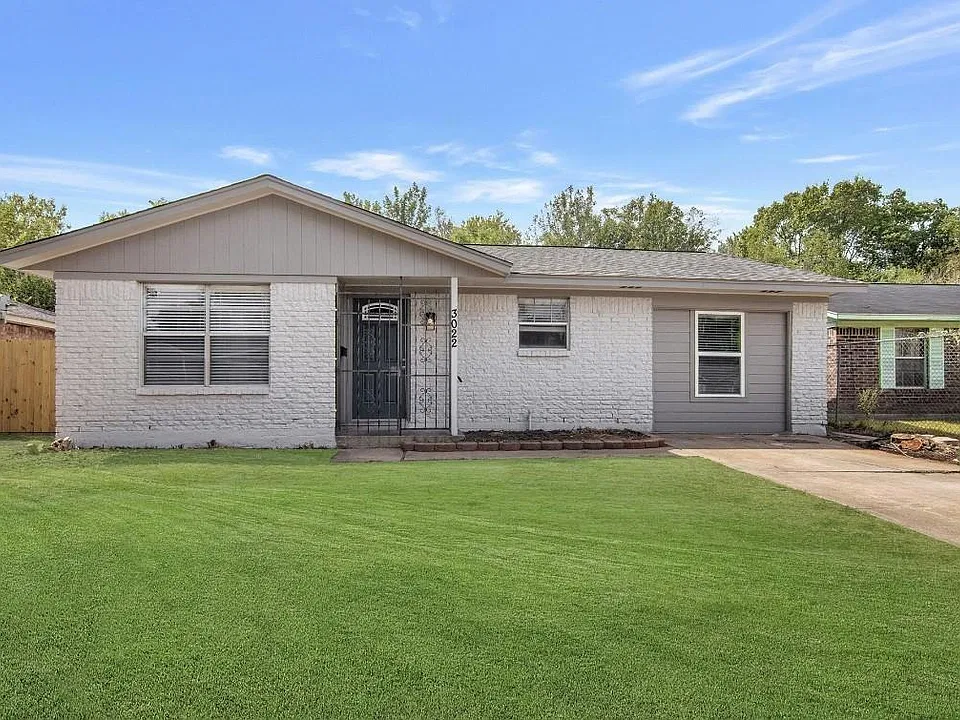3022 Poe Rd