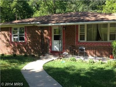 16 Cree Dr, Oxon Hill, MD, 20745