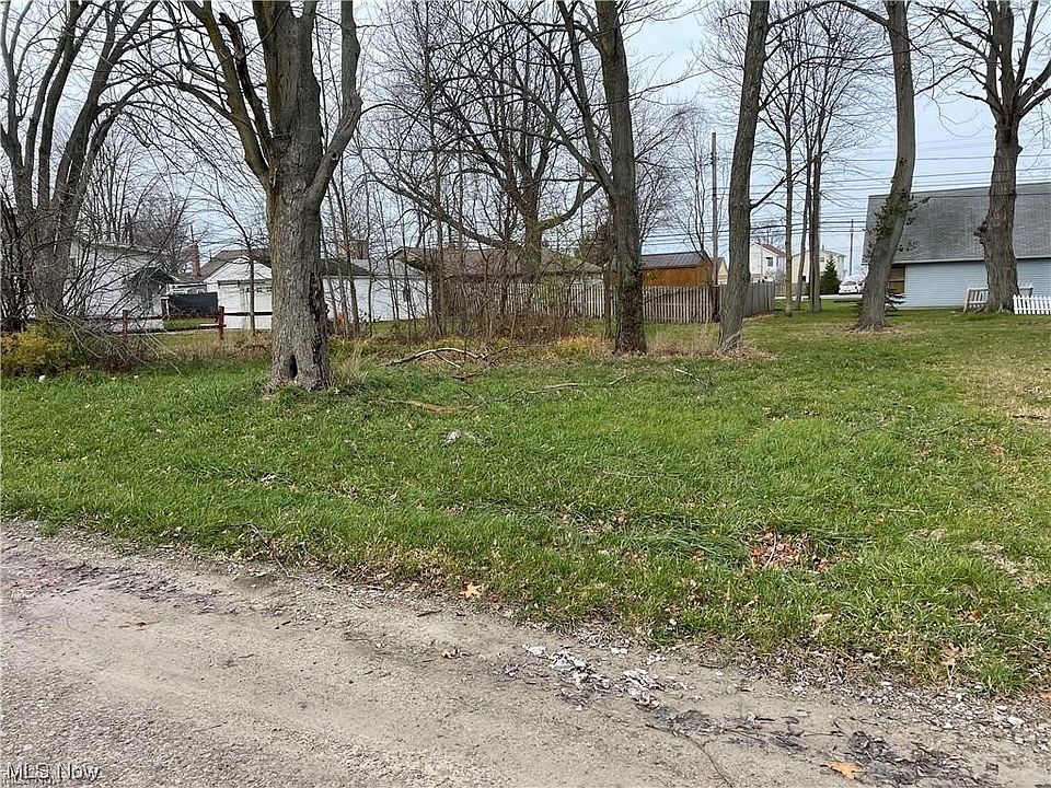 2nd image of 4453 Tennyson Ave