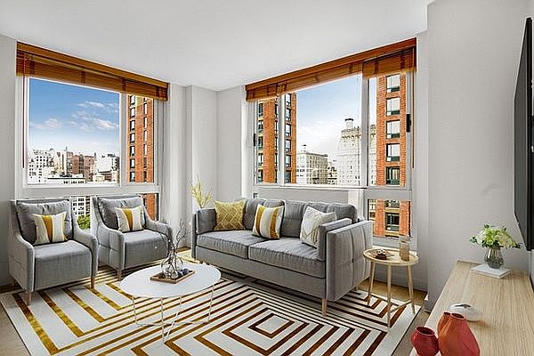 1st image of 1 Irving Pl APT V20g
