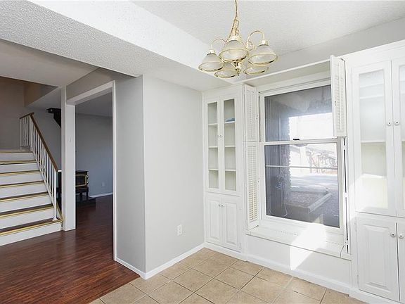 4th image of 9 Nantucket Dr