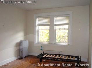 10 Agassiz St #30D, Cambridge, MA 02140