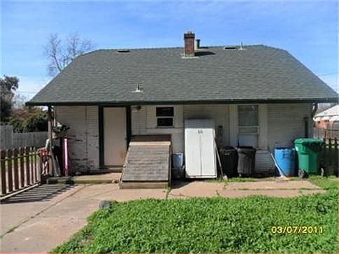 2nd image of 1004 S Garden Ave