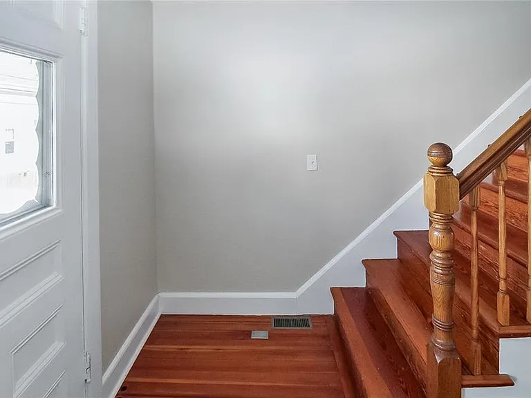 1 Conrad Ct — Photo 13