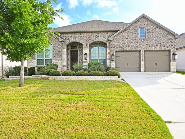 1438 Oaklawn Dr