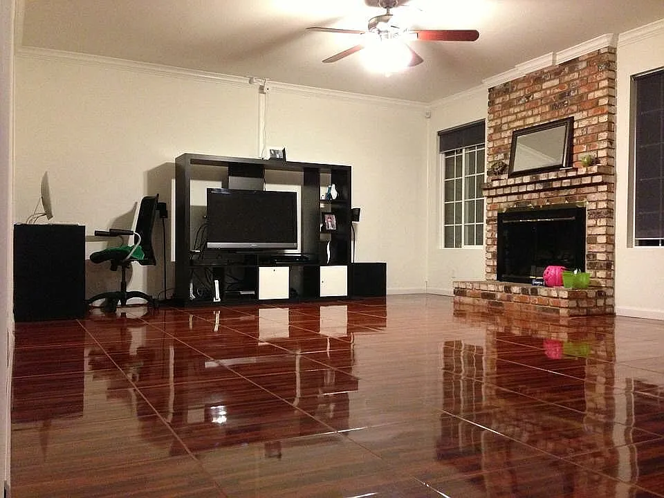3025 Cherry St photo 1