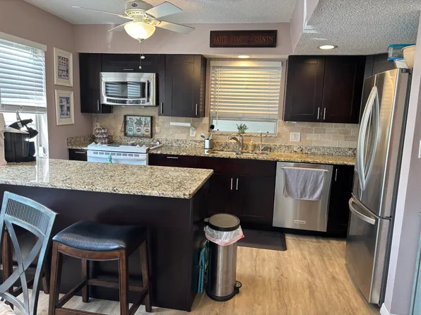 9940 47th Ave N, Saint Petersburg, FL