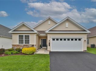 4367 Colonial Ln, Center Valley, PA 18034