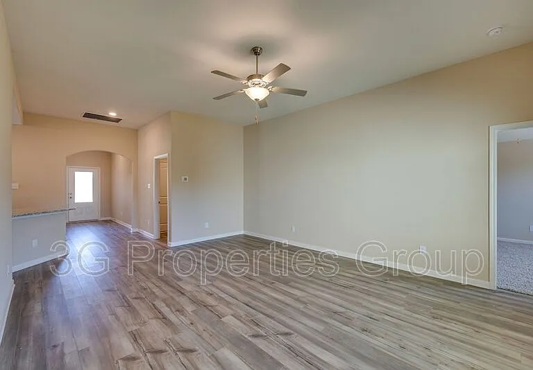 352 Lowery Oaks Trl — Photo 14