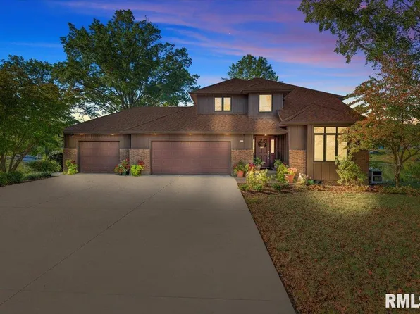 12 Wedgewood Ct, Taylorville, IL 62568