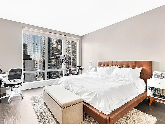 2nd image of 50 Riverside Blvd APT 14H
