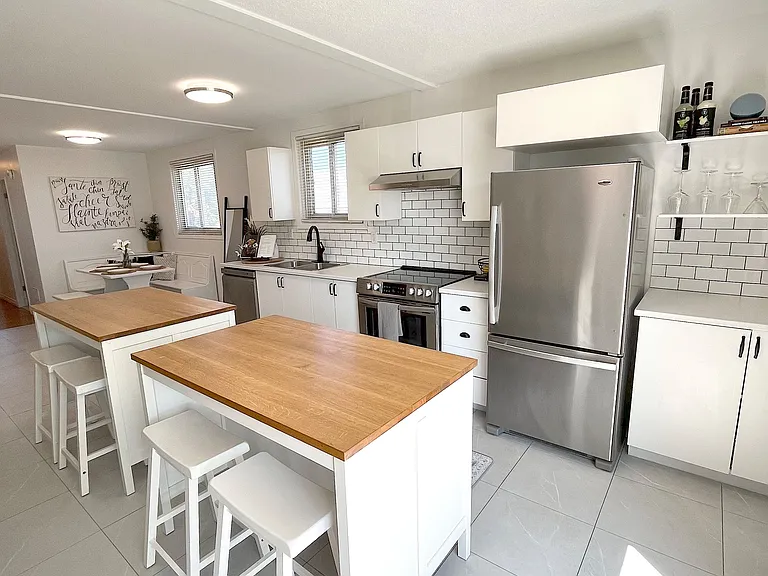 87 Locheed Dr #UPPER — Photo 26