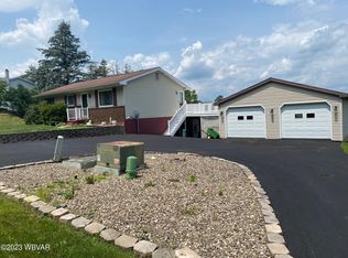 418 Grape St, Lock Haven, PA 17745